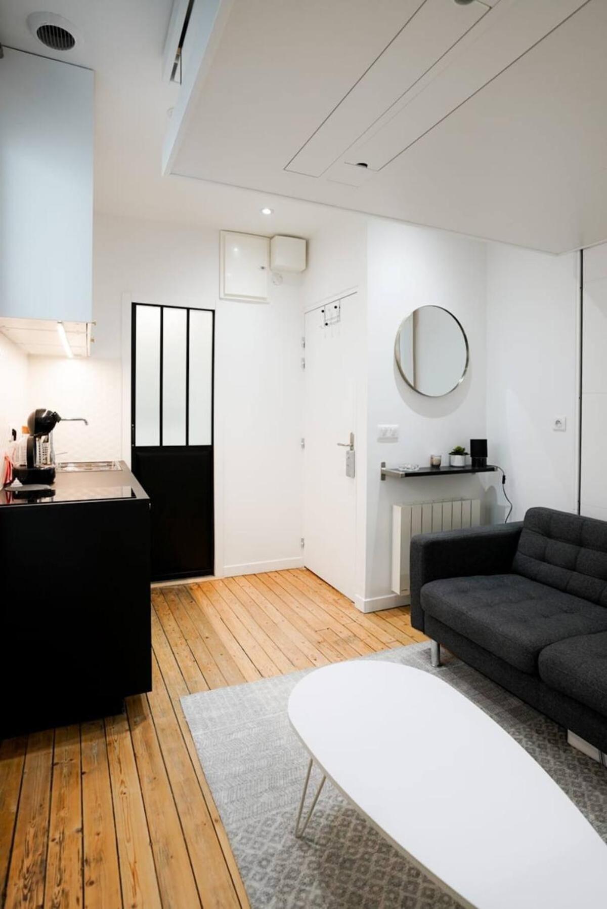 Petit Studio Tres Charmant Paris Exterior photo